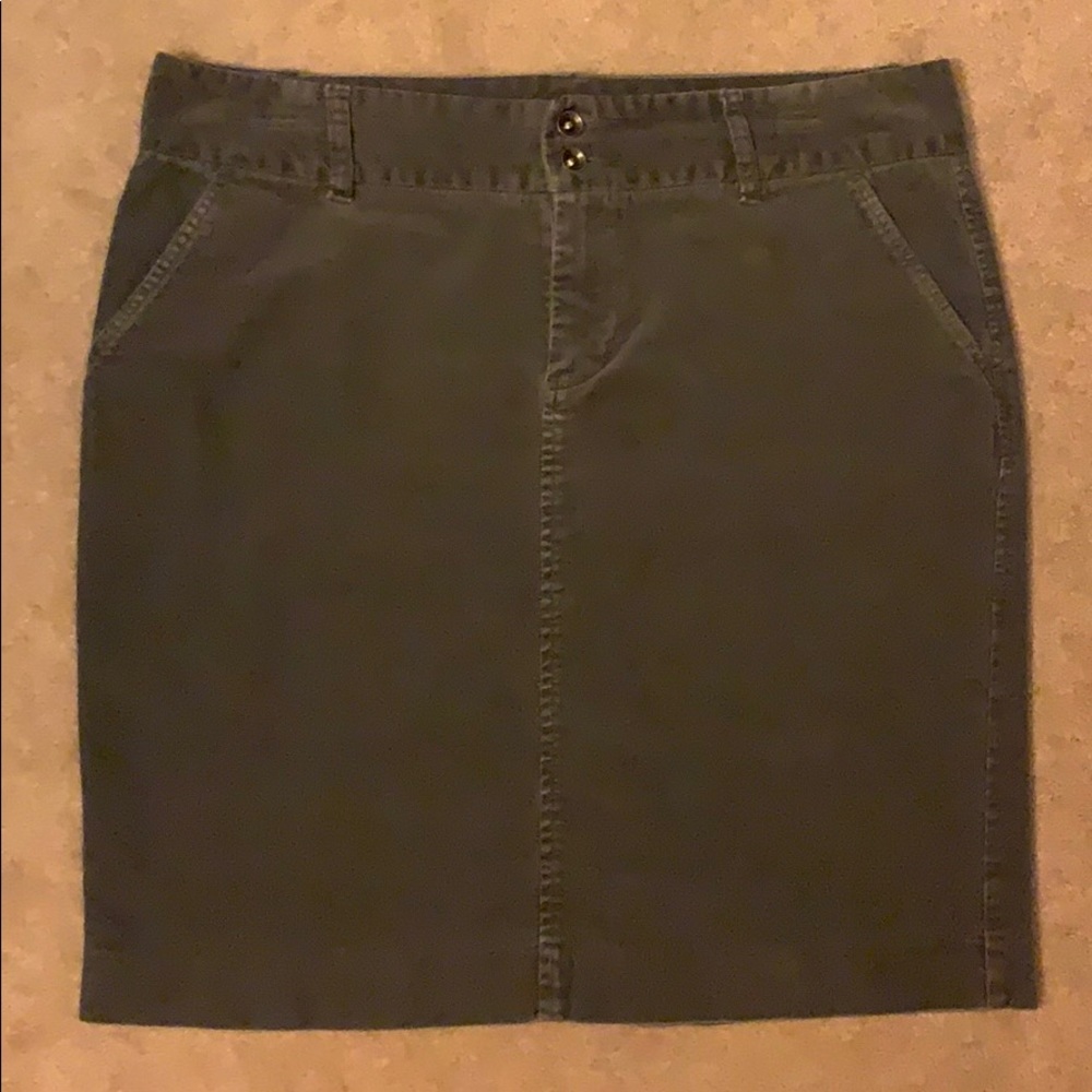 Dark gray corduroy skirt, sz 10